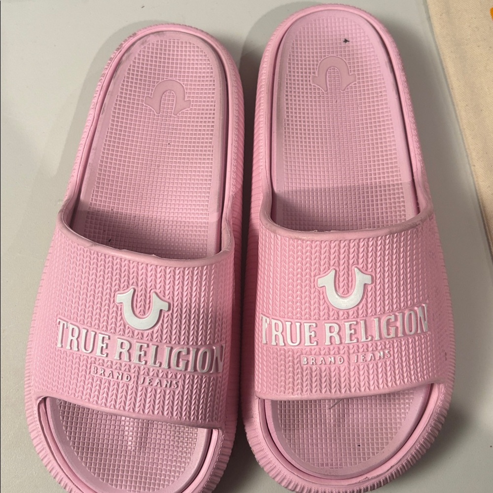 True Religion Light Pink Slide Sandals